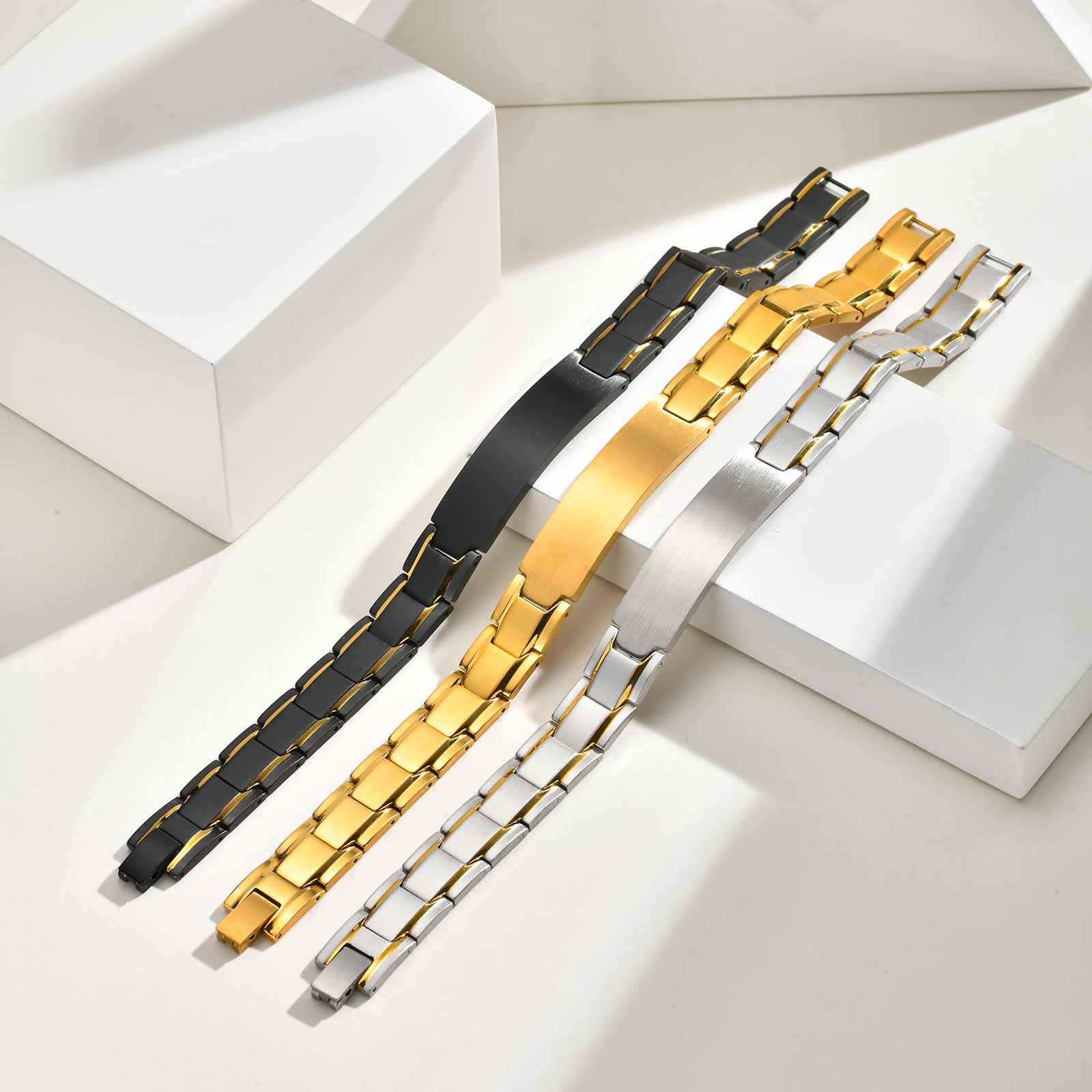 Custom Name Text Engraved Brac - огляд і ціна Jewelry Style Watches