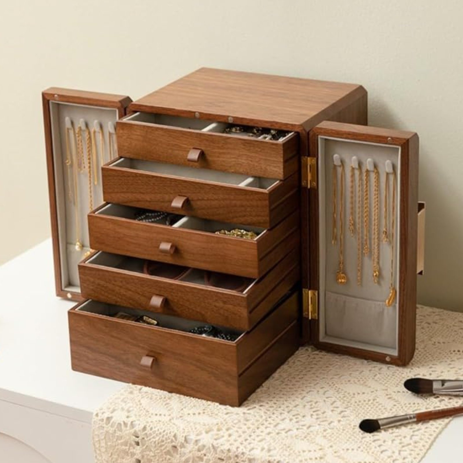 Wooden Jewelry Box New Chinese - огляд і ціна Jewelry & Watches Bench